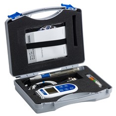 550 portable pH meter in case